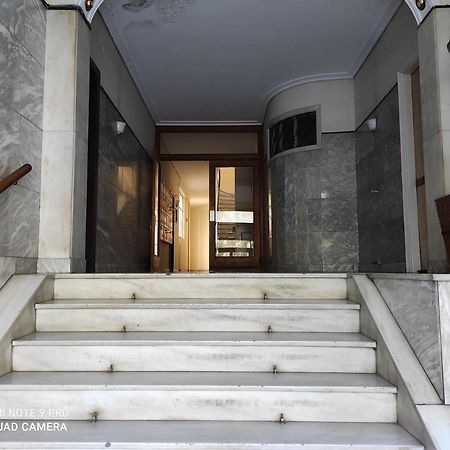 Zeus At The 3Rd Floor Apartment Athena Bagian luar foto